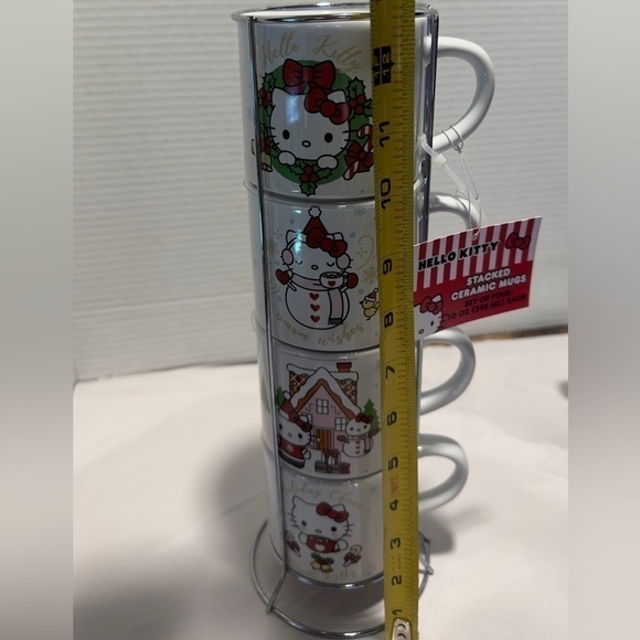 Hello Kitty Christmas Stackable Ceramic Mugs, Set of 4 10oz Cups - Picture 4 of 5